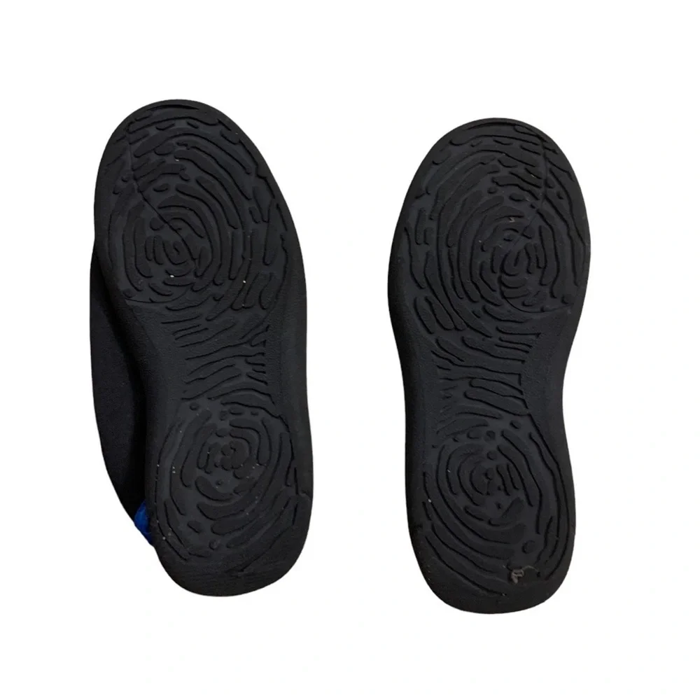 Boys Blue Black Water Shoes Size 3-4 L Swim Shoes